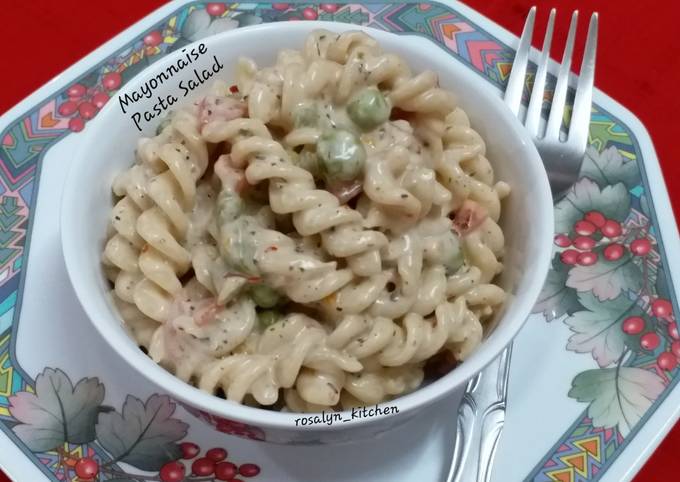 Mayonnaise Pasta Salad