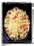 Mamas deftiger Kartoffelgratin mit Ei, Tomate und Salami