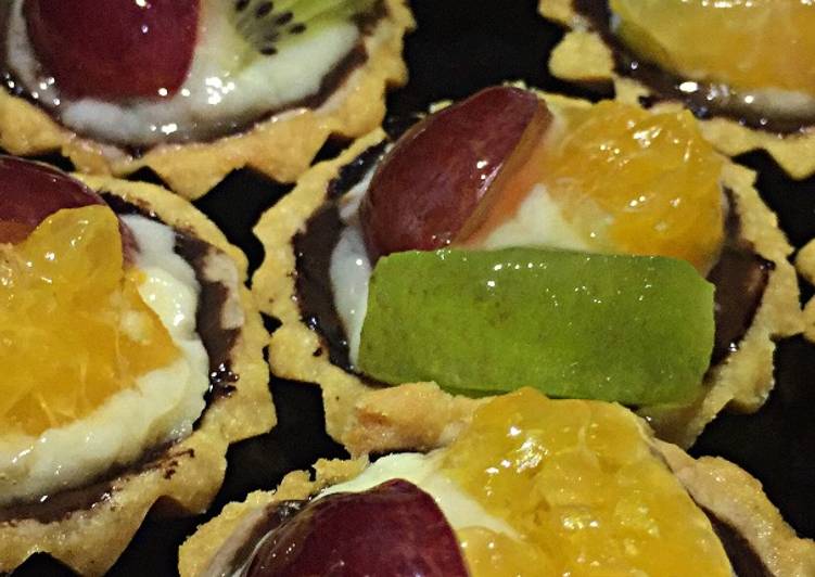 Cara Gampang Menyiapkan Mini Fruit Pie yang Enak Banget