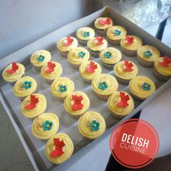 Butterscotch cupcakes with buttercream icing & toppings 😋 A picture of Butterscotch cupcakes with buttercream icing & toppings 😋.