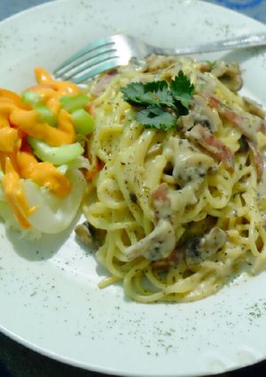 Foto resep Spaghetti Carbonara With Salad ala Zhep