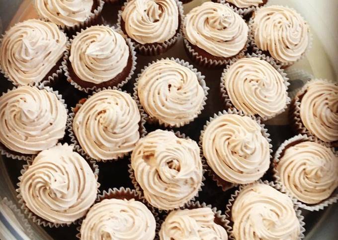 Resep Vanilla Cupcakes Oleh The Marettys - Cookpad