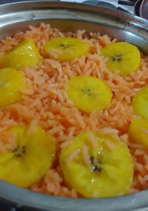 Una foto de Arroz con plátano