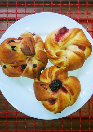 Citromkrémes, gyümölcsös virág recept fotója