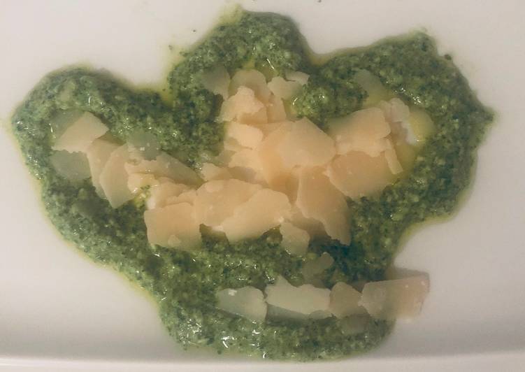 La façon simple de faire des recettes Pesto à la roquette et au chèvre frais spécial