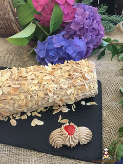 Foto principal de Brazo de gitano con buttercream de café