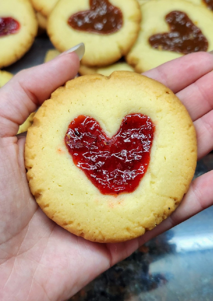 Una foto de Galletitas con corazón dulce 💟