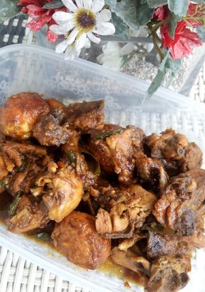 Foto resep Semur Ayam Telur