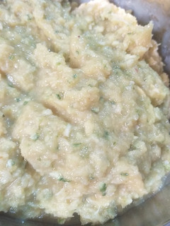 A picture of Home made ginger and lemon paste.