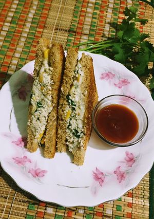 A picture of Corn Paneer Cheese Sandwich.