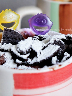 Foto resep Coklat Oreo Mug Cake (Untuk Kukus atau Microwave)