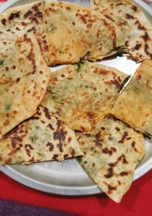 A picture of Aloo ka paratha.