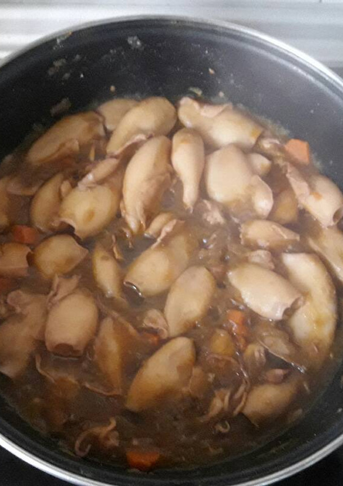Una foto de Calamares en salsa americana