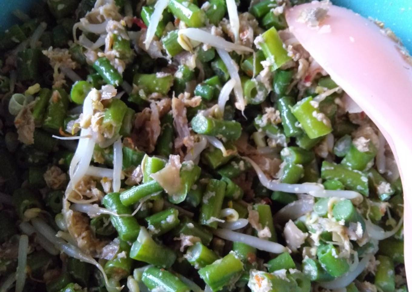 Urap (gudangan) kacang panjang & jantung pisang