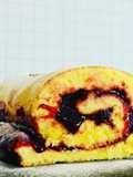 Rotolo dolce con marmellata