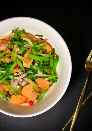 รูปของ ยำถั่วพูหมูสับ (สูตรบ้านๆ)