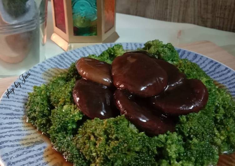 Resepi Brokoli &amp; Cendawan Sos Tiram yang Bergizi