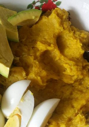 Una foto de Puré de auyama y plátano maduro