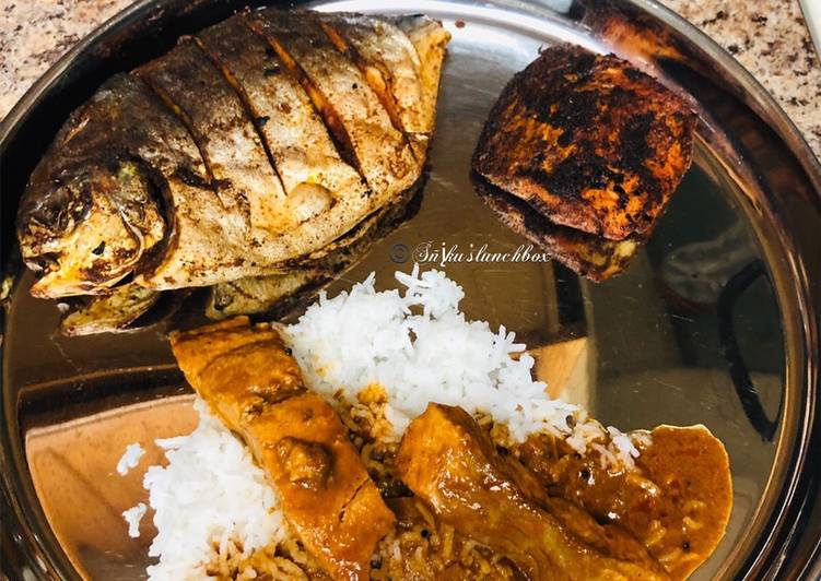 Recipe of Ultimate Karutha Curry /Post Pregnancy Fish Kulambu/Nagercoil Fish Curry