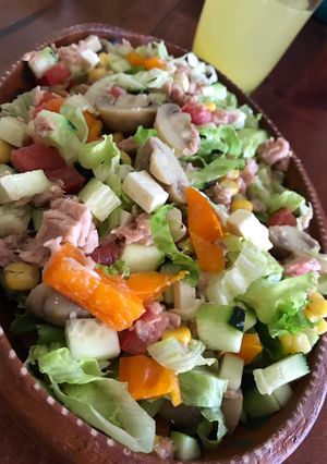 Una foto de Ensalada de atún