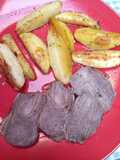 Carne mechada con papas doradas