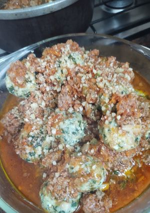 Una foto de Malfatti con boloñesa