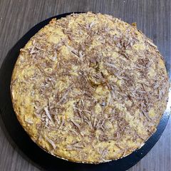 A picture of Carrot, coconut & cinnamon cake.