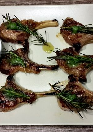 迷迭香薄荷羊小排 的食譜成品照片