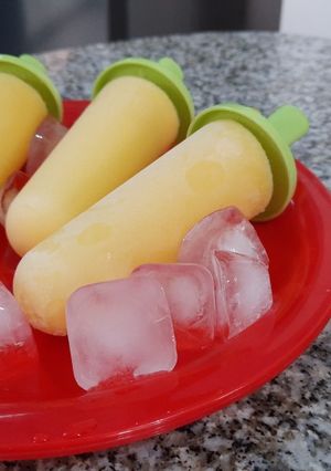 A picture of Mango Kulfi.