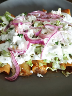 Una foto de Enchiladas de Frijol!