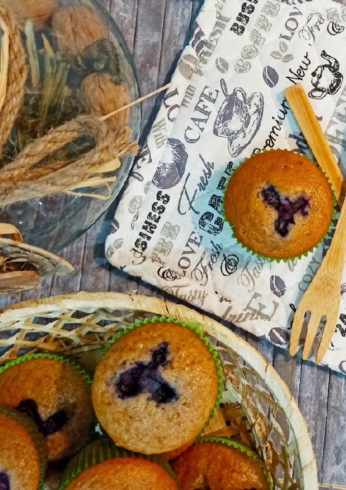Una foto de Muffins de yogurt y arándanos 🧁