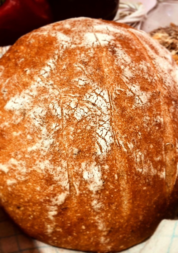 Una foto de Pan de centeno integral y trigo con masa madre (en mambo)