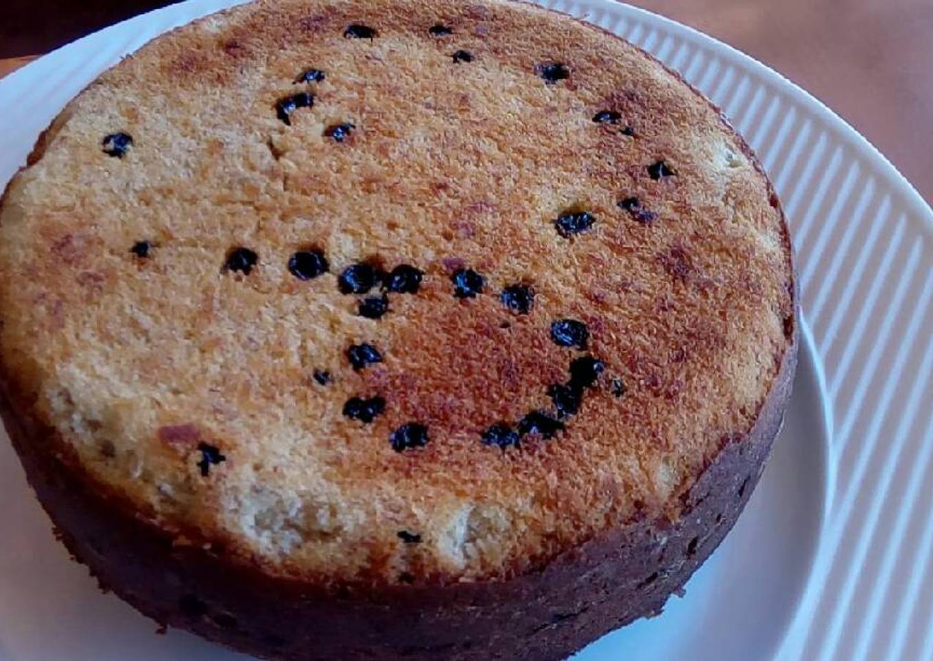 Fruits (Avocado,Pawpaw and mango)cake