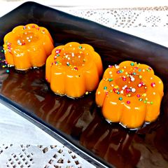 Mango Jelly eggless A picture of Mango Jelly eggless.