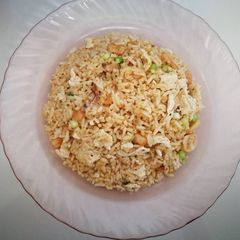 A picture of Chinese Golden Fried Rice.