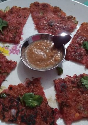बीटरूट उत्तपम (beetroot uttpam recipe in hindi) रेसिपी मुख्य फोटो