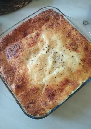 Una foto de Lasaña de verduras, champiñones y gambas