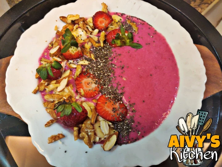 Easy Steps to Prepare Strawberry banana smoothie the Delicious Delicious