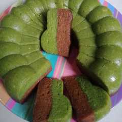 A picture of Bolu ciu pandan mocca (Aci dan cau/ pisang).