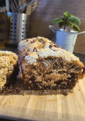 Une photo de Le cake choco coco healthy