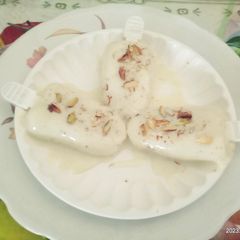 A picture of Delicious tasty Vanilla kulfi.