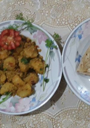 A picture of Dum Aloo in my style.