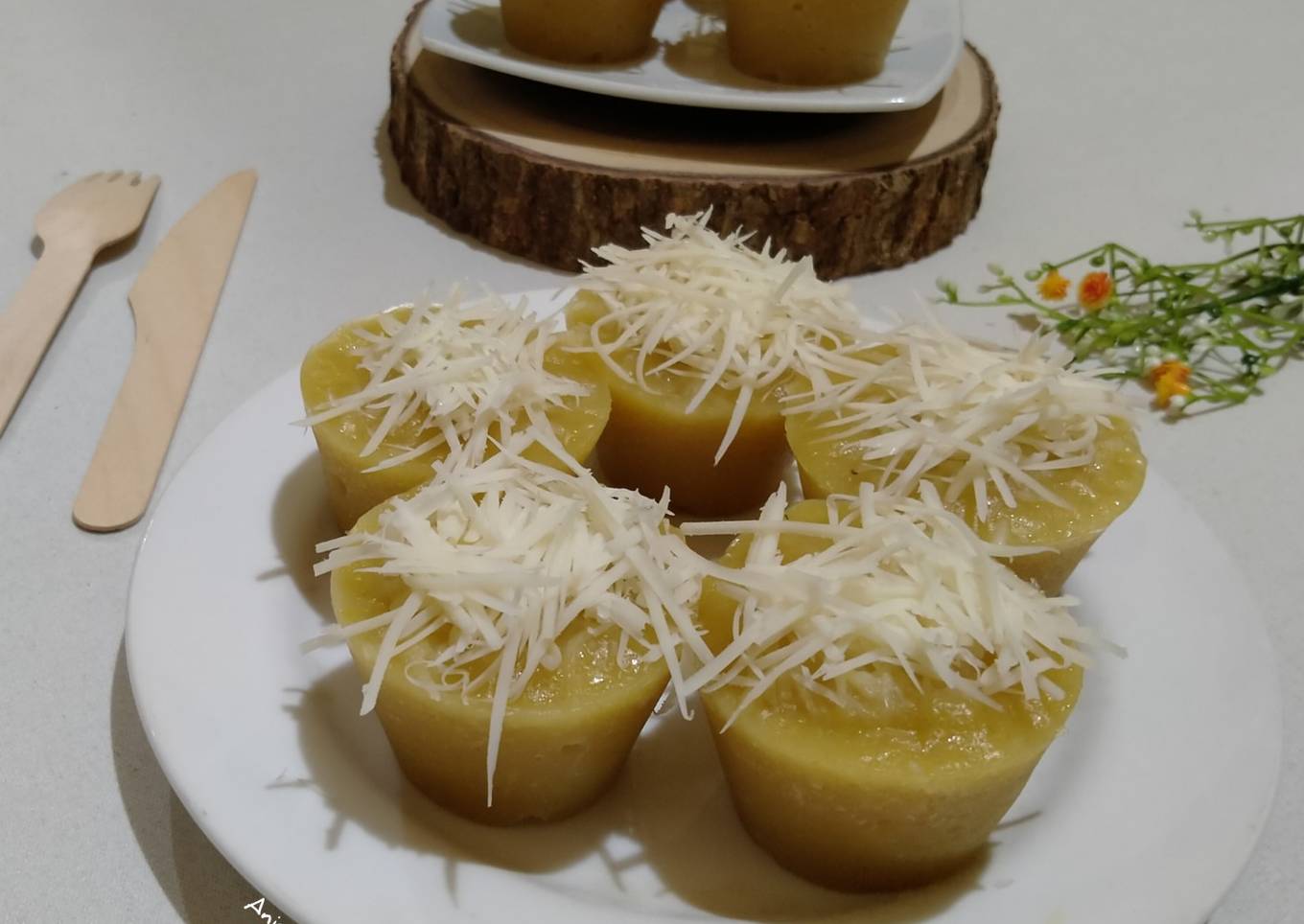 Cake Keju Kukus (No Oven, No Mixer, dan No Eggs)