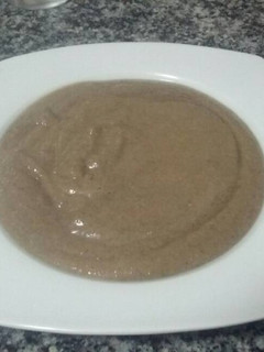 Una foto de Crema de champiñones y ceps