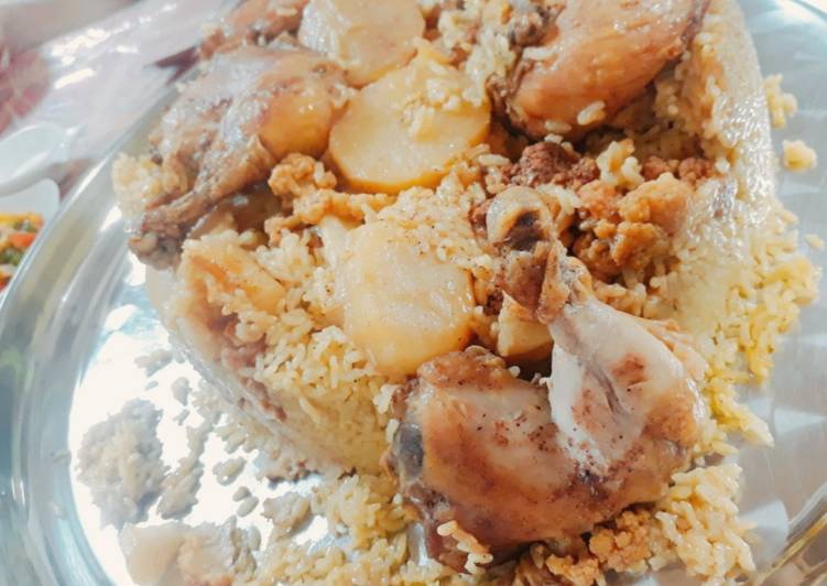 مقلوبة زهرة