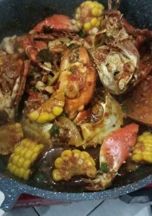 Foto resep Seafood (kepiting, udang, cumi) saus padang