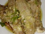 ปีกเป็ดน่องเป็ดนึ่งสมุนไพร (Steamed Duck Wings and Duck Legs with Herbs)