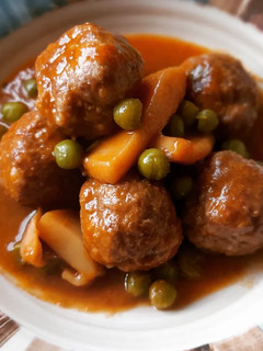 Una foto de Albóndigas con sepia