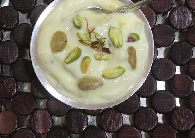 Easiest Way to Prepare Super Quick Homemade HUNG CURD DESSERT (SHRIKHAND)