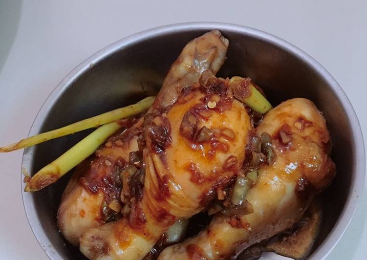 Cara Gampang Menyiapkan Ayam kecap simple Anti Gagal